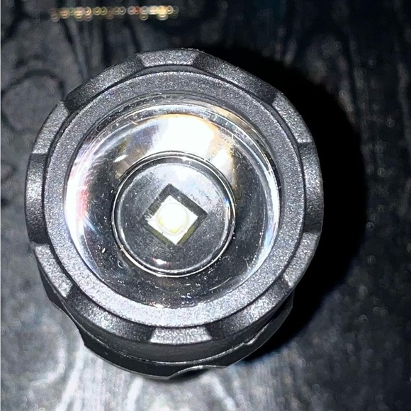 Coast Handheld Flashlight LED - Picture 2 of 5